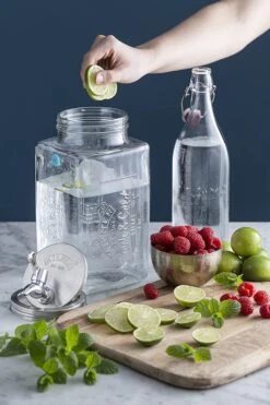 Kilner Fridge Drinks Dispenser - 3 Litre -Victorinox shop 317b1aeb8b89caa84d5d450d0ee233e1