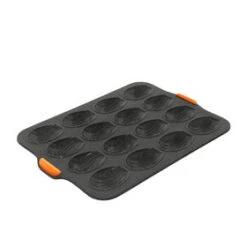 Silicone 16 Cup Madeleine Pan 35x24cm