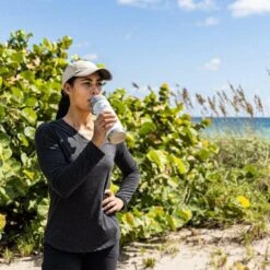 Stanley The Ice Flow Flip Straw Water Bottle - 0.65L -Victorinox shop 57242258838ef3ac5894e7e048ae72c1