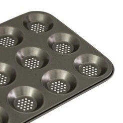 Perfect Crust Non Stick 12 Cup Shallow Baking Pan 32x24cm -Victorinox shop Bakemaster Perfect Crust Non Stick 12 Cup Shallow Baking Pan 32x24cm 3 2000px