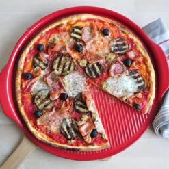 Emile Henry Large Ridged Pizza Stone 40cm -Victorinox shop EH347614 Emile Henry Large Ridged Pizza Stone 40cm Red 1