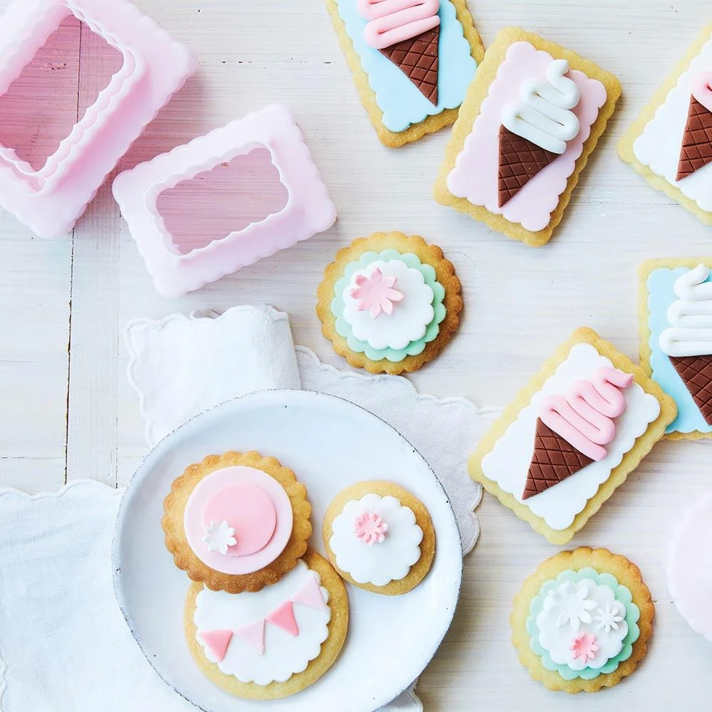 Dual Side Rectangle Cookie Cutters Set Of 3 - Pink 3 Dual Side Rectangle Cookie Cutters Set Of 3 - Pink - Image 3